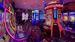 Antarmuka aplikasi 1001slot yang menampilkan menu olahraga dan permainan
